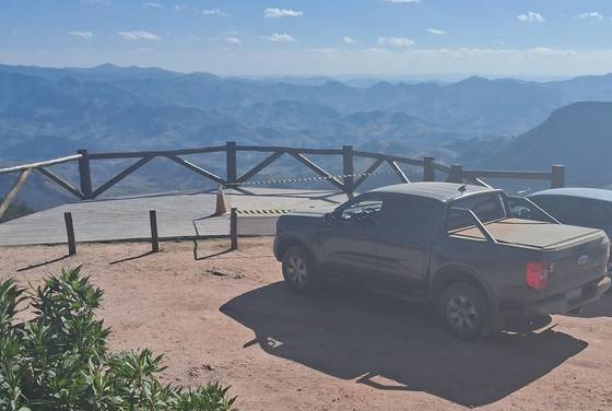 FORD RANGER 2.0 TURBO DIESEL CD XLS 4X2 AUTOMÁTICO